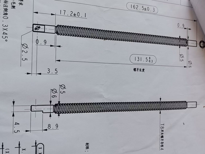 长螺杆的积累公差很难控但是丝攻的积累公差为啥可以忽略？